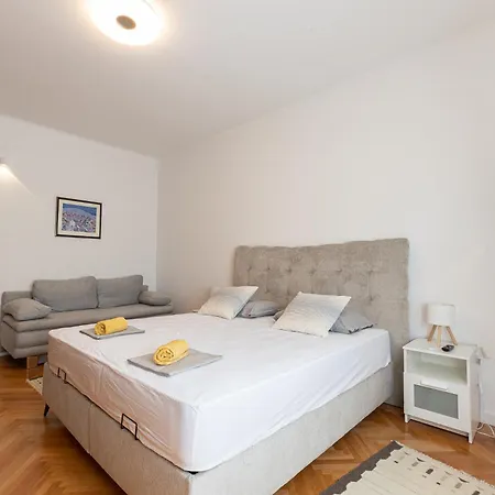 Sunny Bacvice - Spacious & Lägenhet