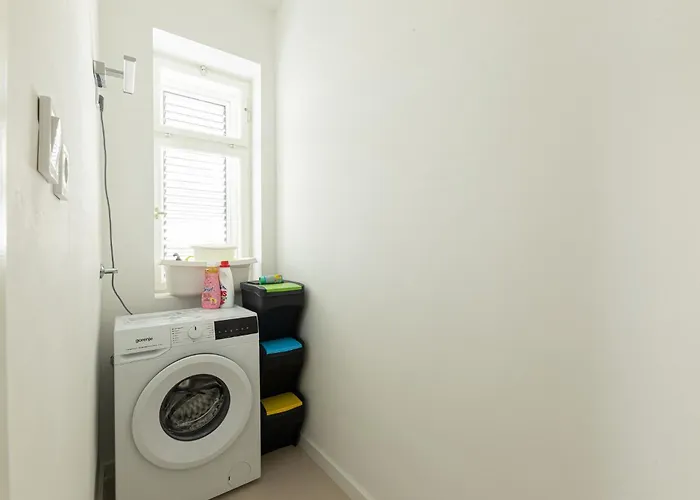 Luxury Escape In - Sea, Sun & Serenity